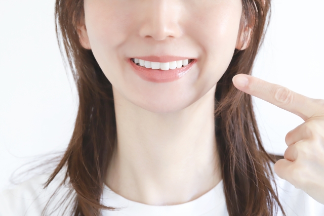 笑顔美人の条件。バッカルコリドーって？｜渋谷の歯医者が解説